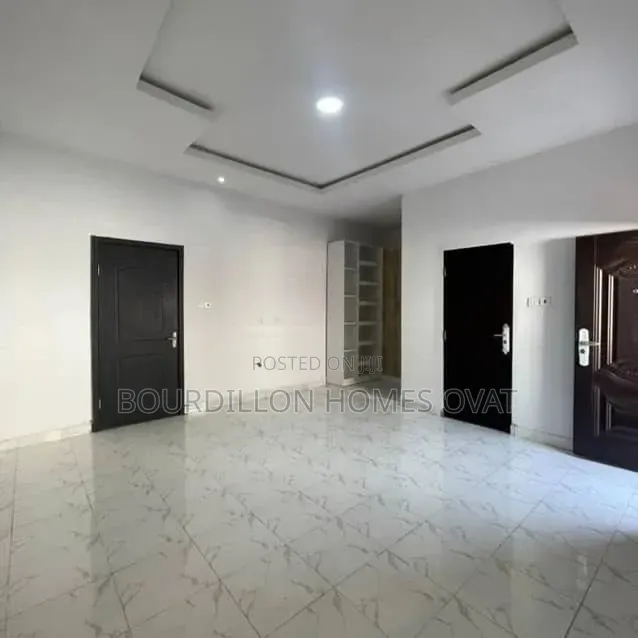 4bdrm Duplex in Ikota Gra Lekki for sale