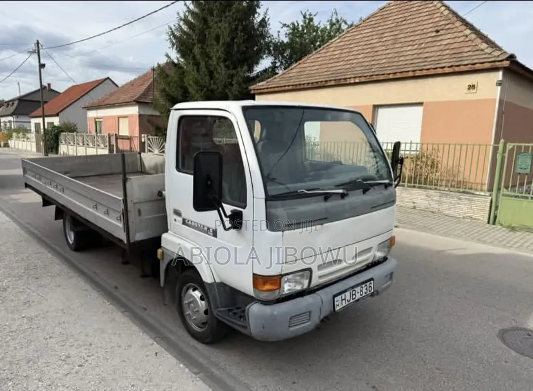 Nissan Cabstar