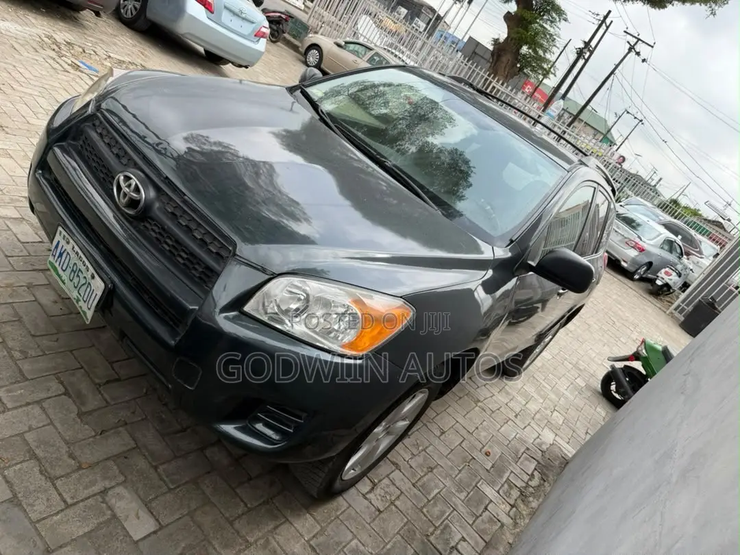 Toyota RAV4 2.5 2010 Black