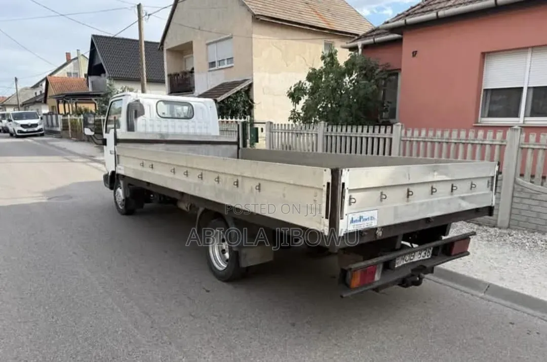 Nissan Cabstar