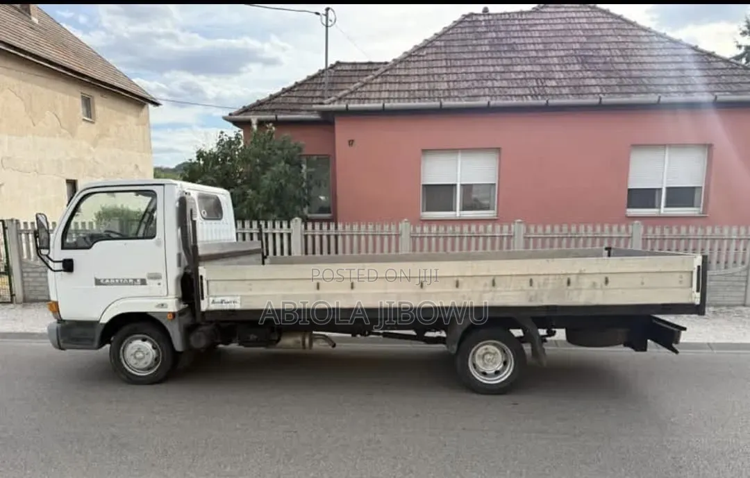 Nissan Cabstar