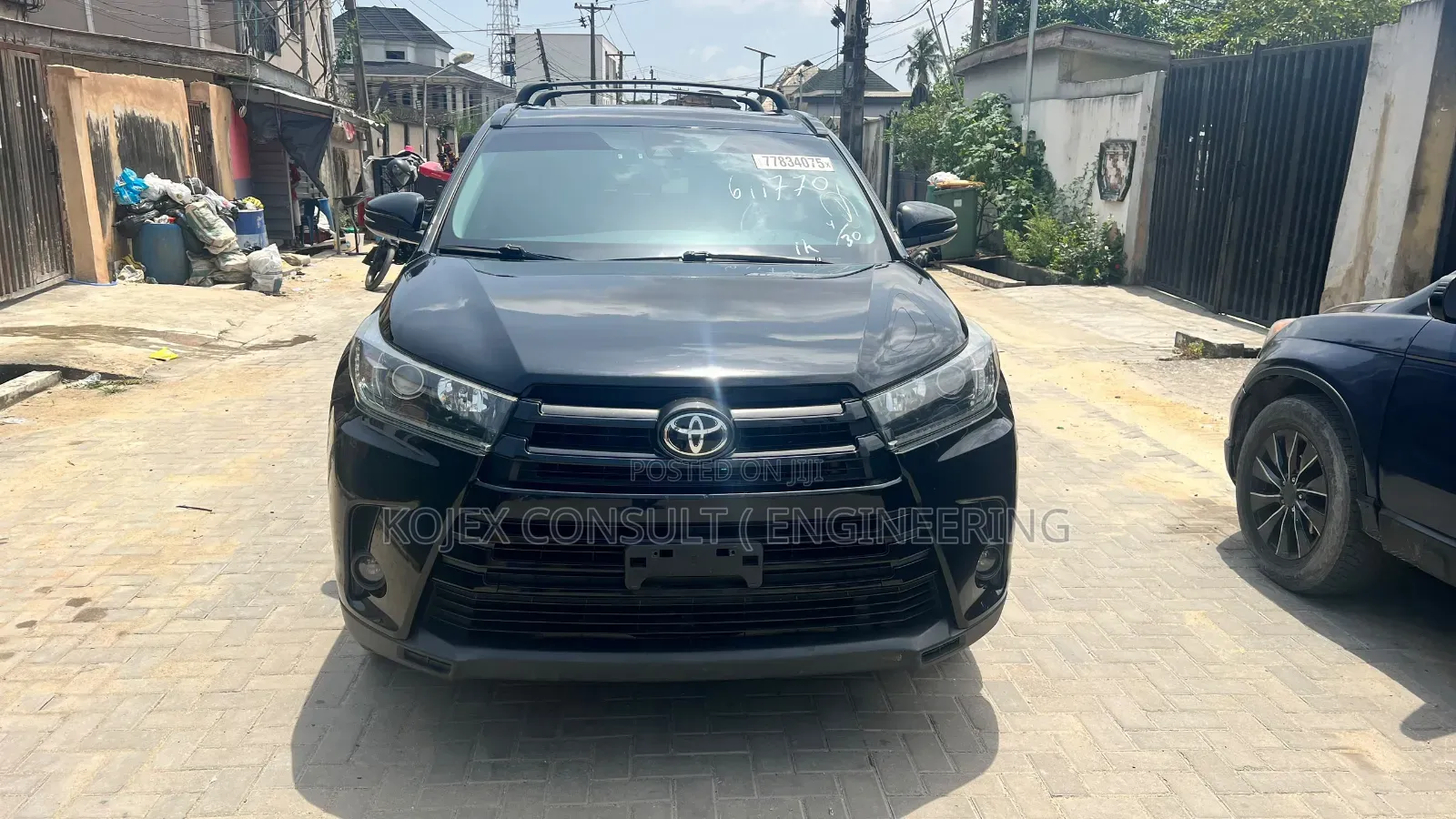 Toyota Highlander SE 2019 Black