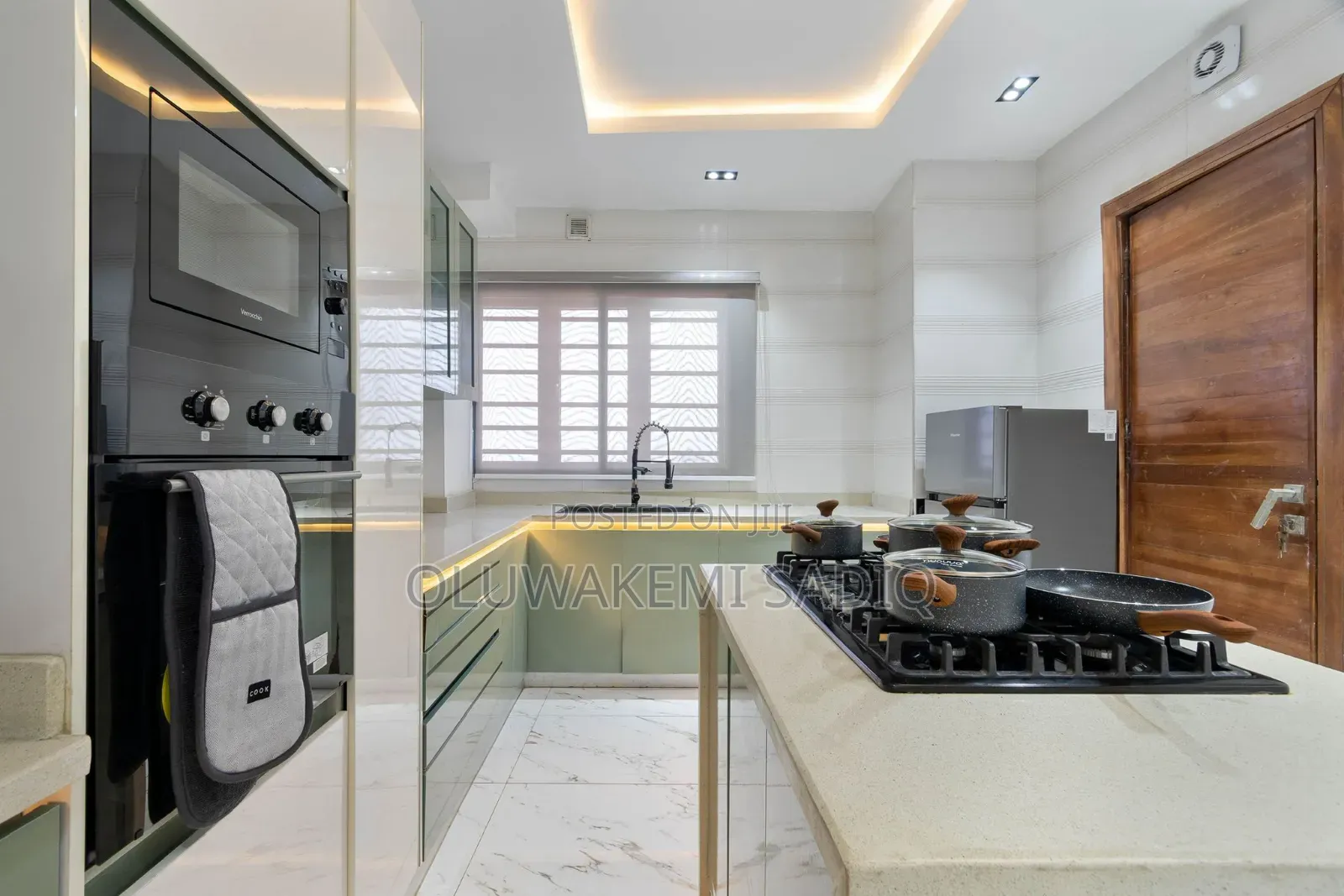 Furnished 6bdrm Apartment in Lekki Phase 1 for rent