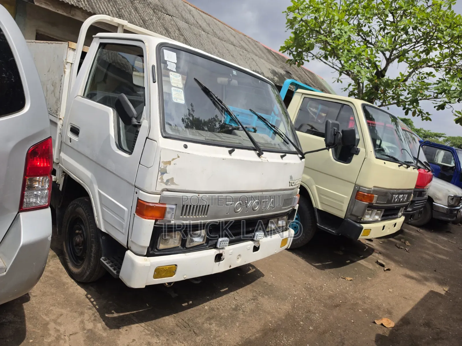 Toyota Dyna Old Model 3Y Petrol Engine Manual Transmission