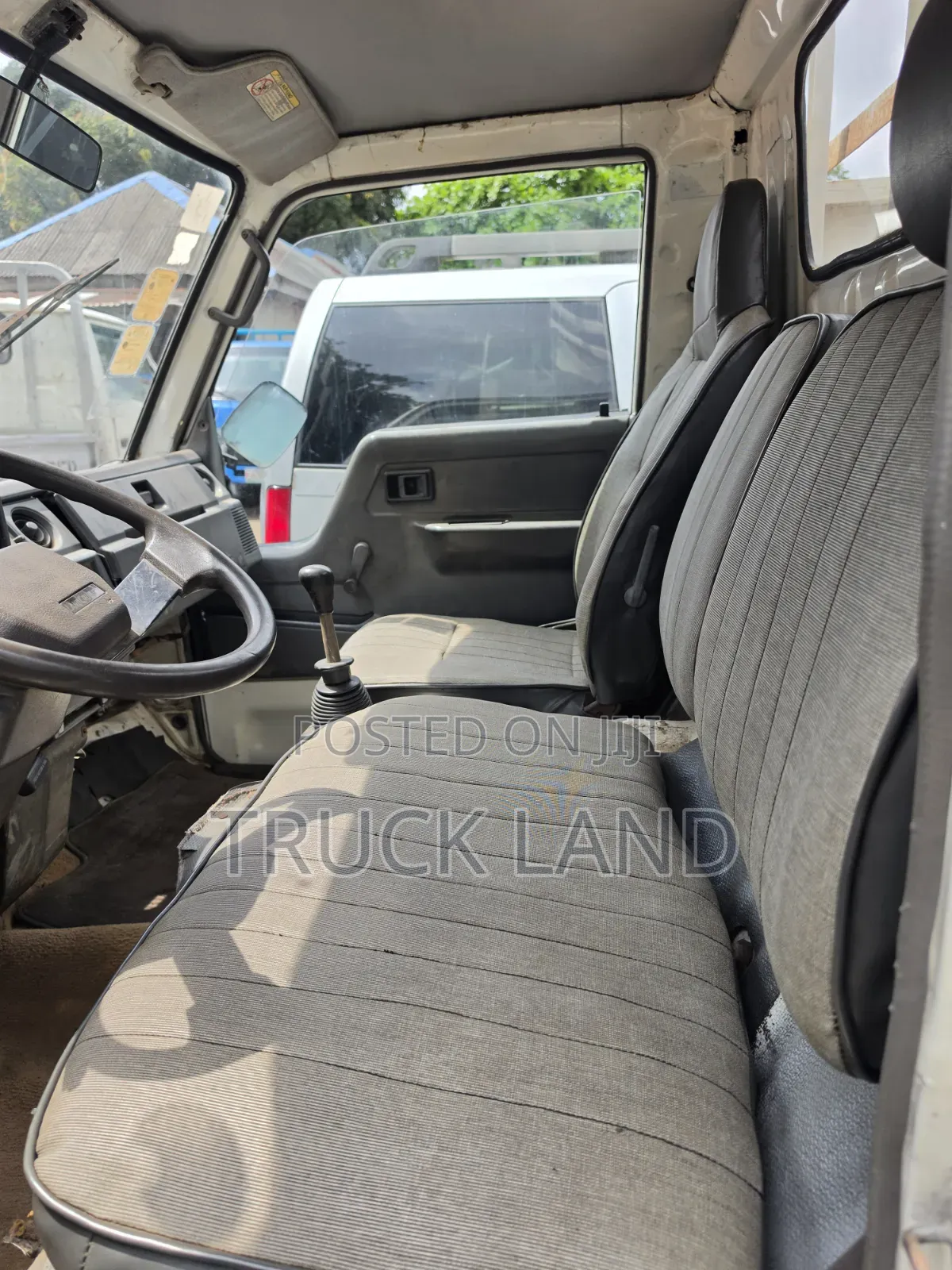 Toyota Dyna Old Model 3Y Petrol Engine Manual Transmission