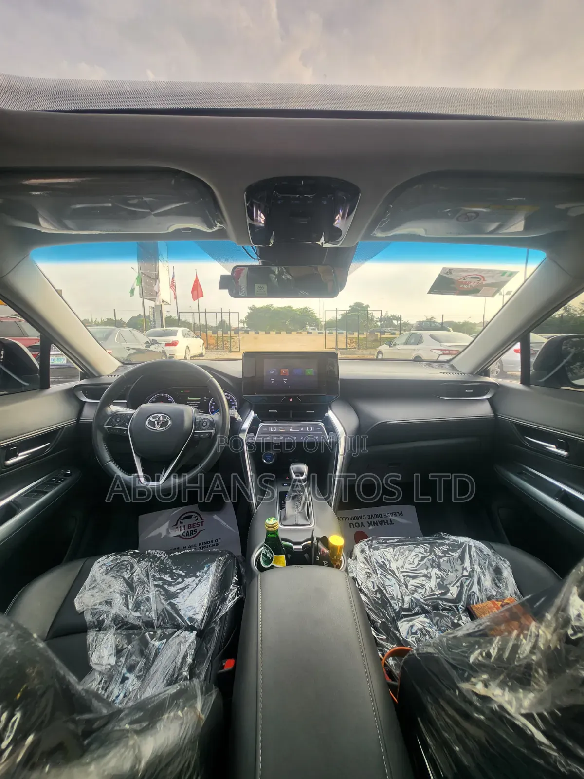 Toyota Venza 2023 White