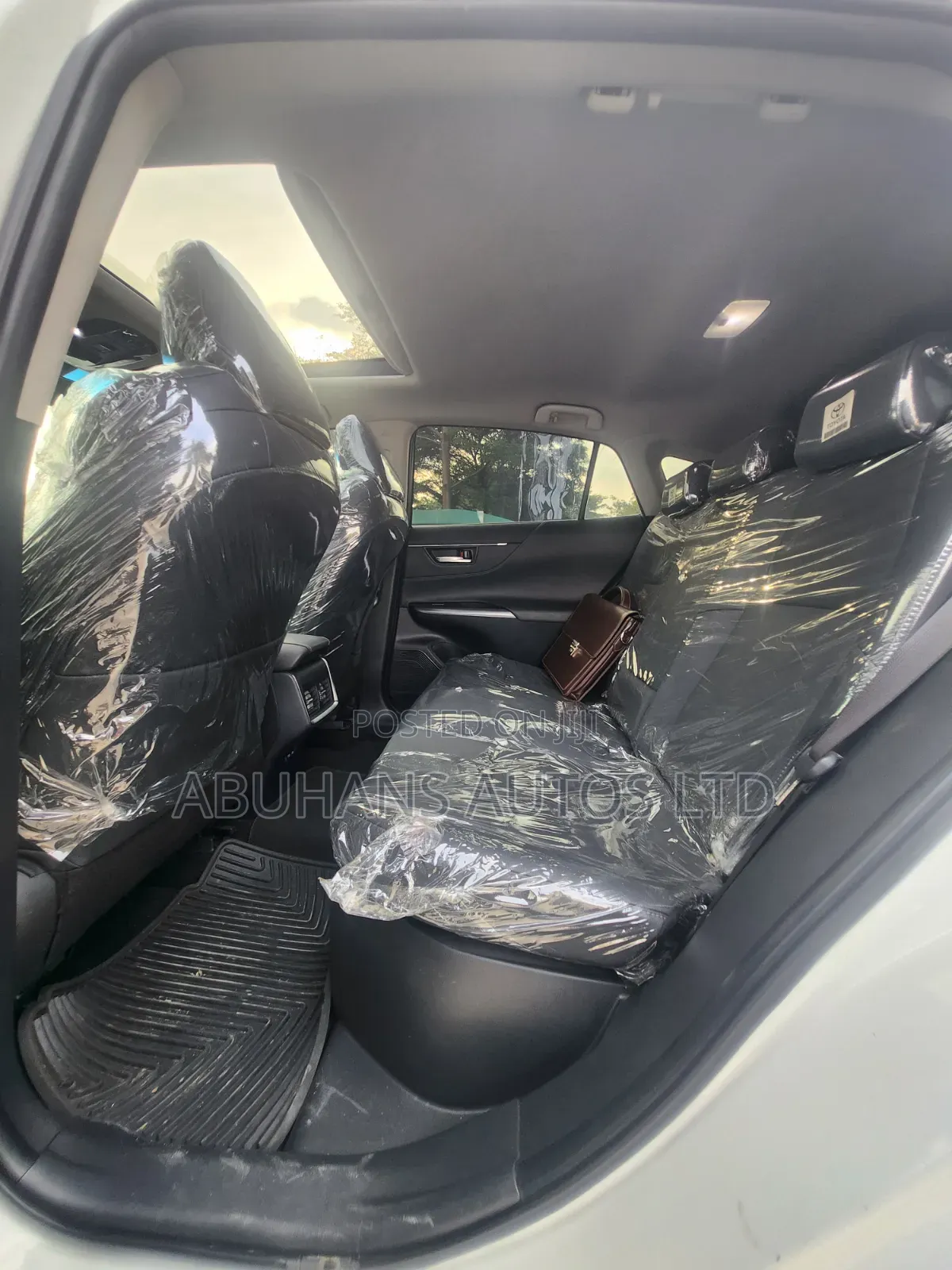 Toyota Venza 2023 White