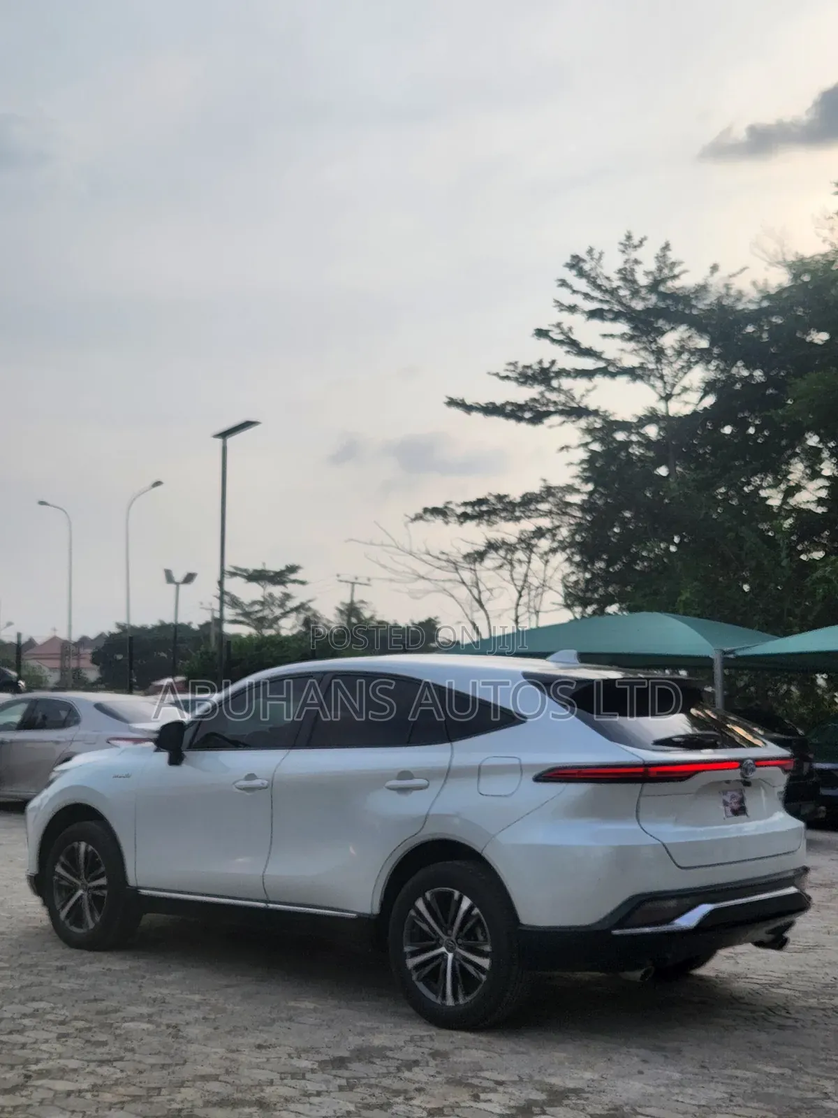Toyota Venza 2023 White