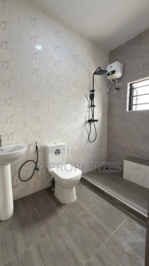 3bdrm Bungalow in Idi-Ishin Estate, for sale