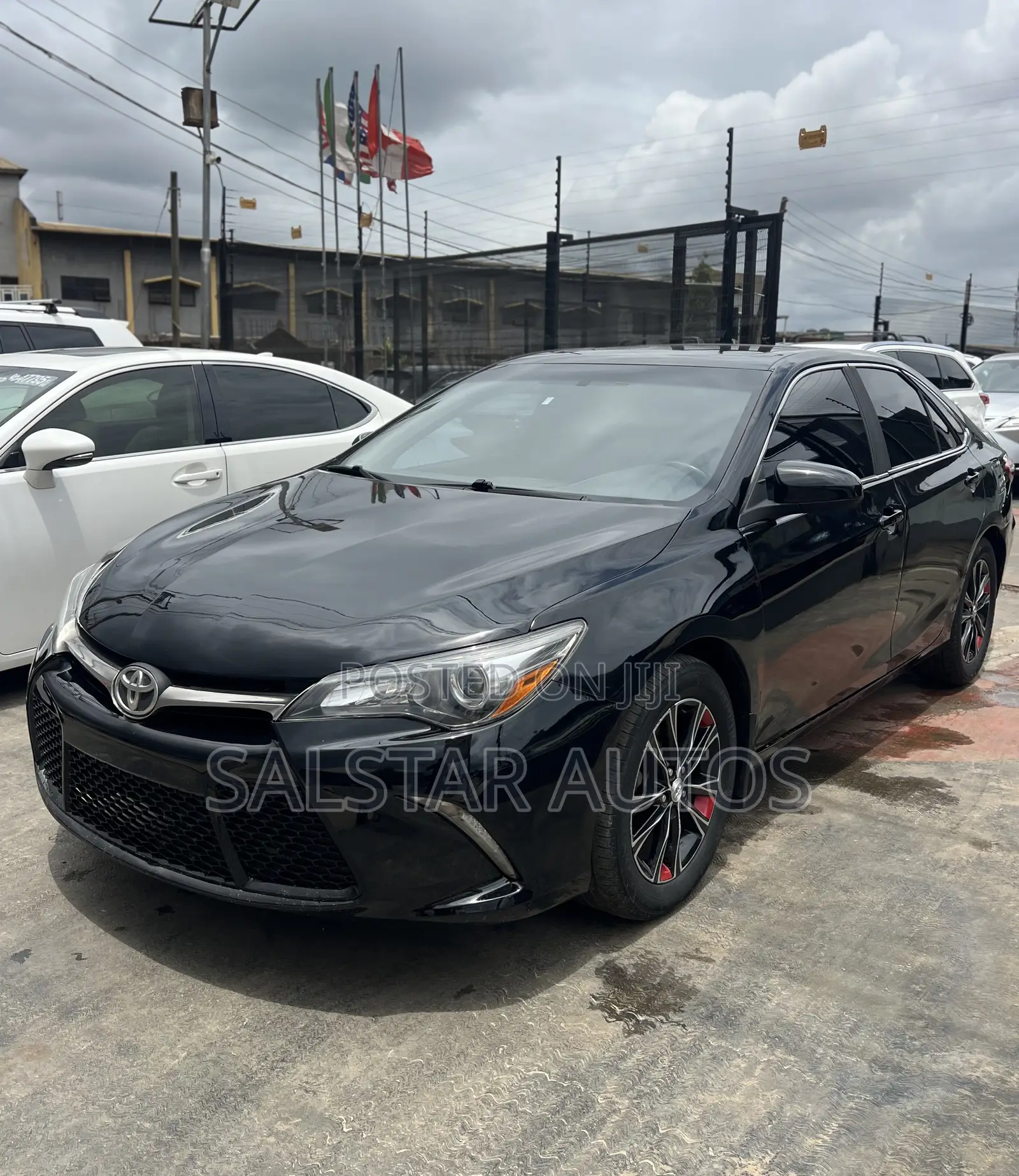 Toyota Camry XLE 4dr Sedan (2.5L 4cyl 6A) 2015 Black