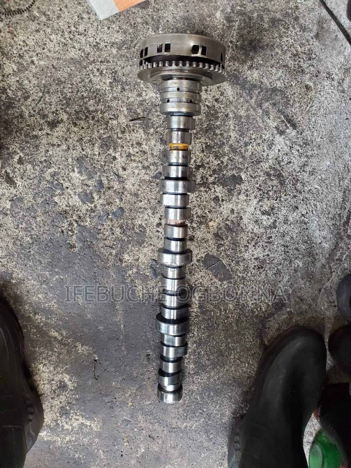 Block Camshaft /Challenger/Durango/Ram 16 Plugs 5.7 V8
