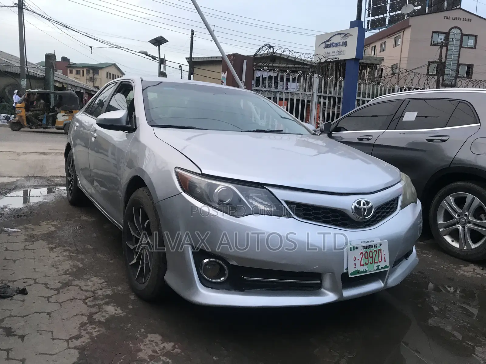 Toyota Camry 2014 Silver