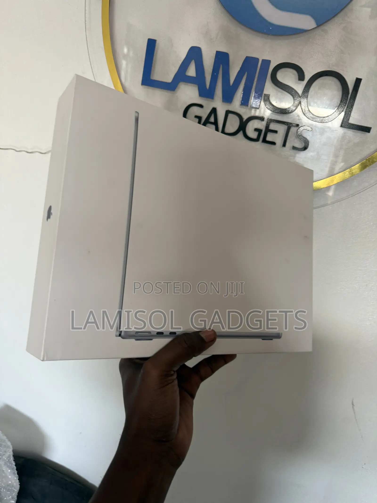 New Laptop Apple MacBook Air 2026 M5 16GB Apple M5 SSD 1T
