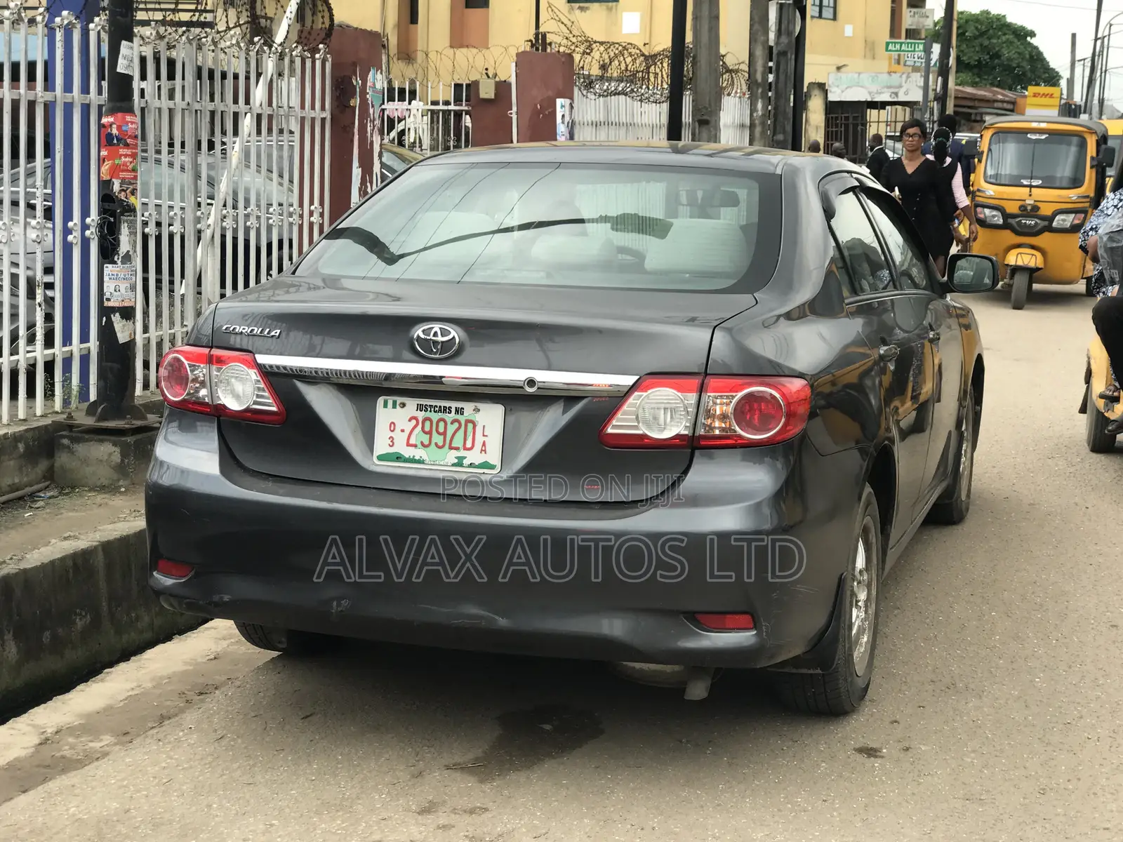 Toyota Corolla 2012 Gray