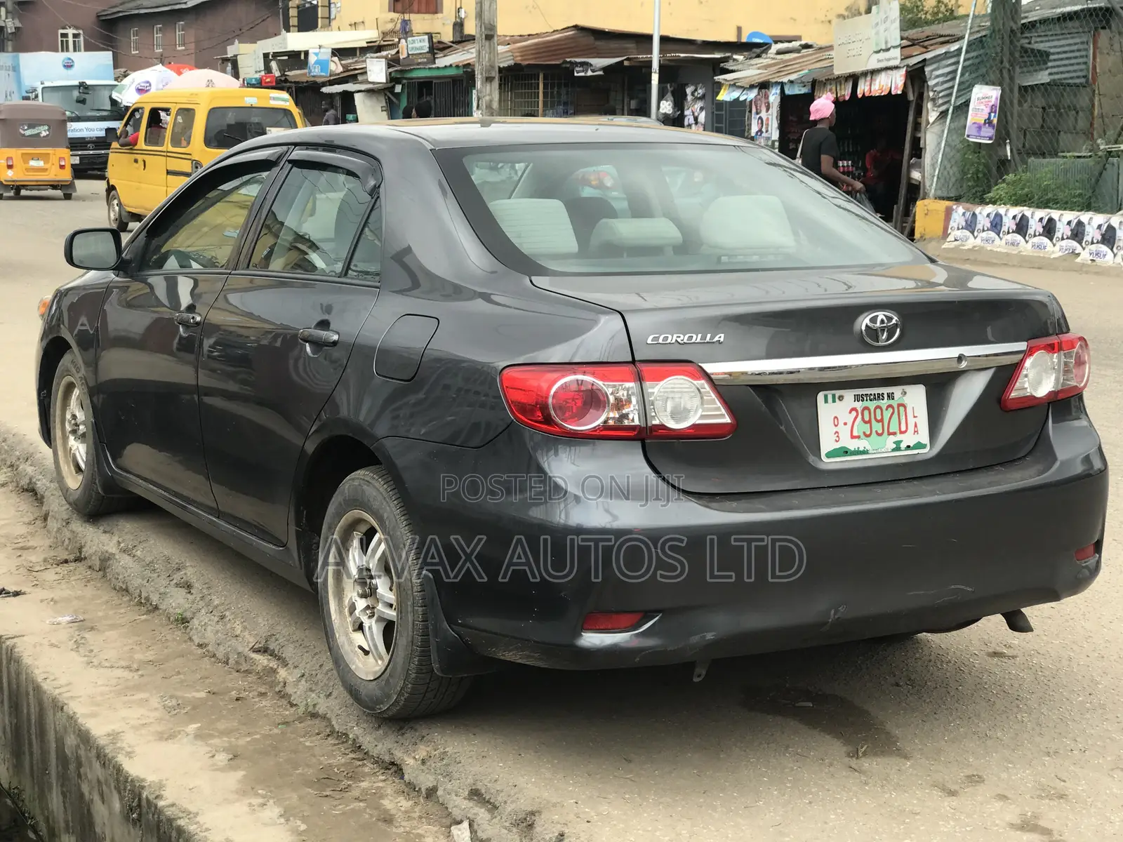 Toyota Corolla 2012 Gray
