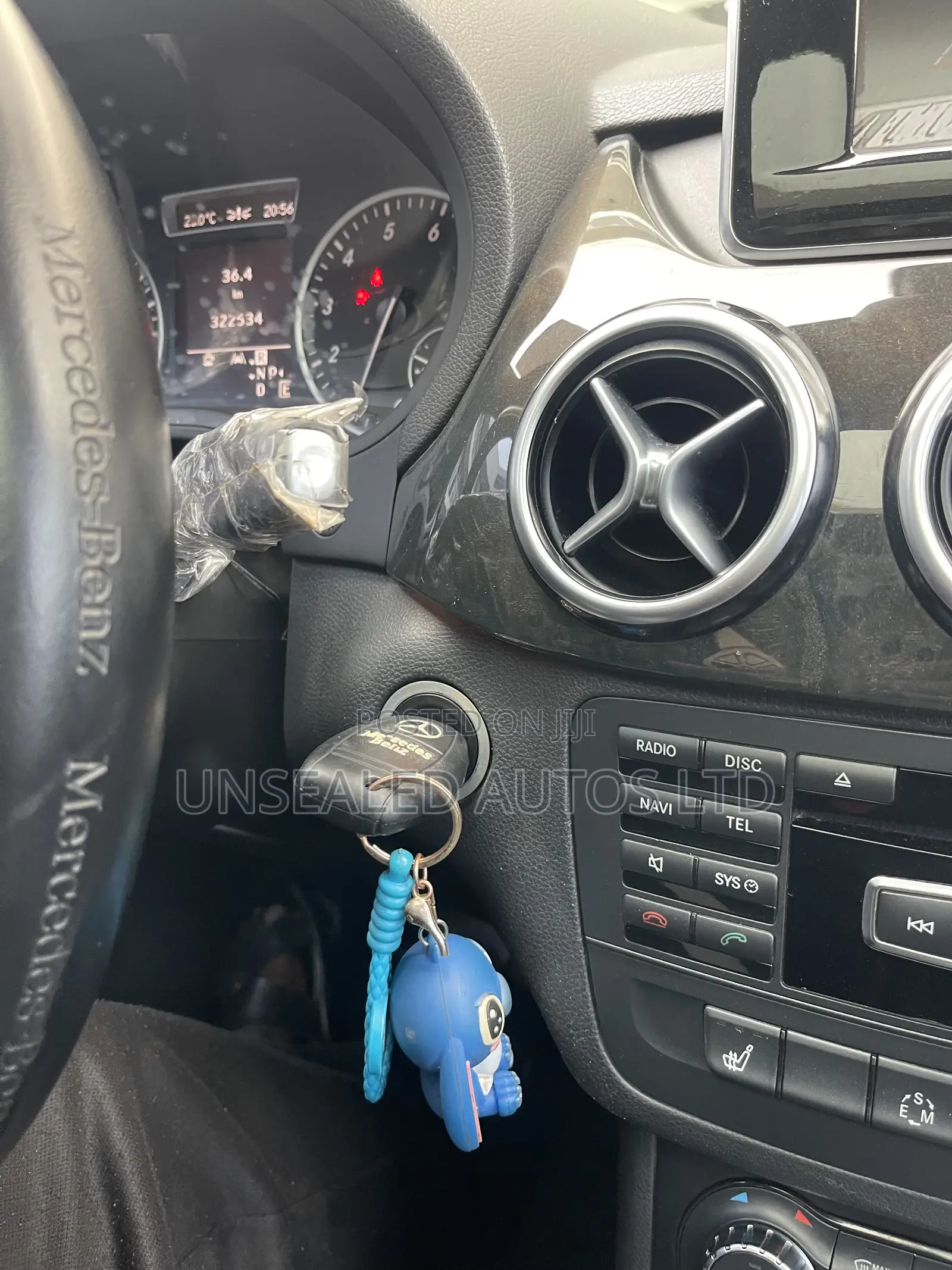 Mercedes-Benz B-Class B250 Petrol 2012 Off white