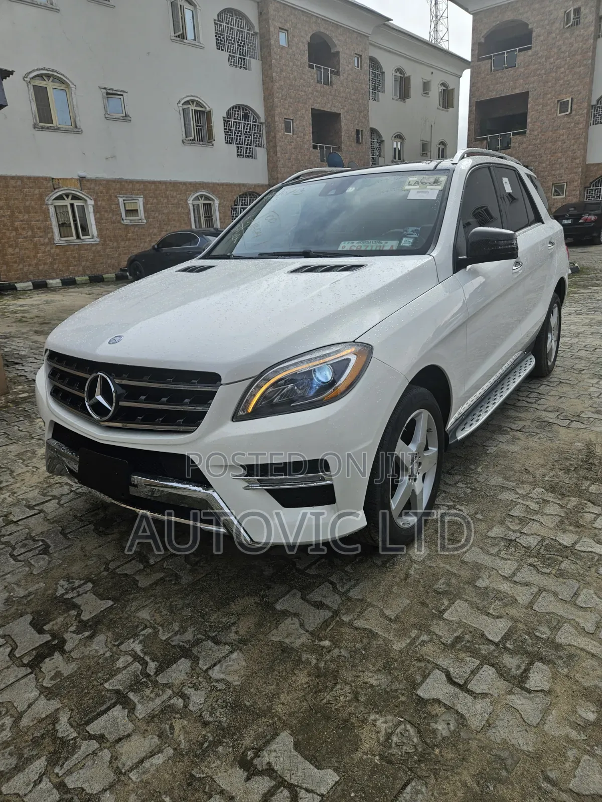 Mercedes-Benz M Class ML350 4MATIC 4dr SUV AWD (3.5L 6cyl 7A) 2015