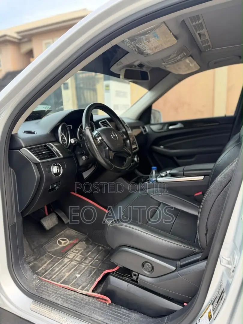 Mercedes-Benz M Class ML350 4MATIC 4dr SUV AWD (3.5L 6cyl 7A) 2015