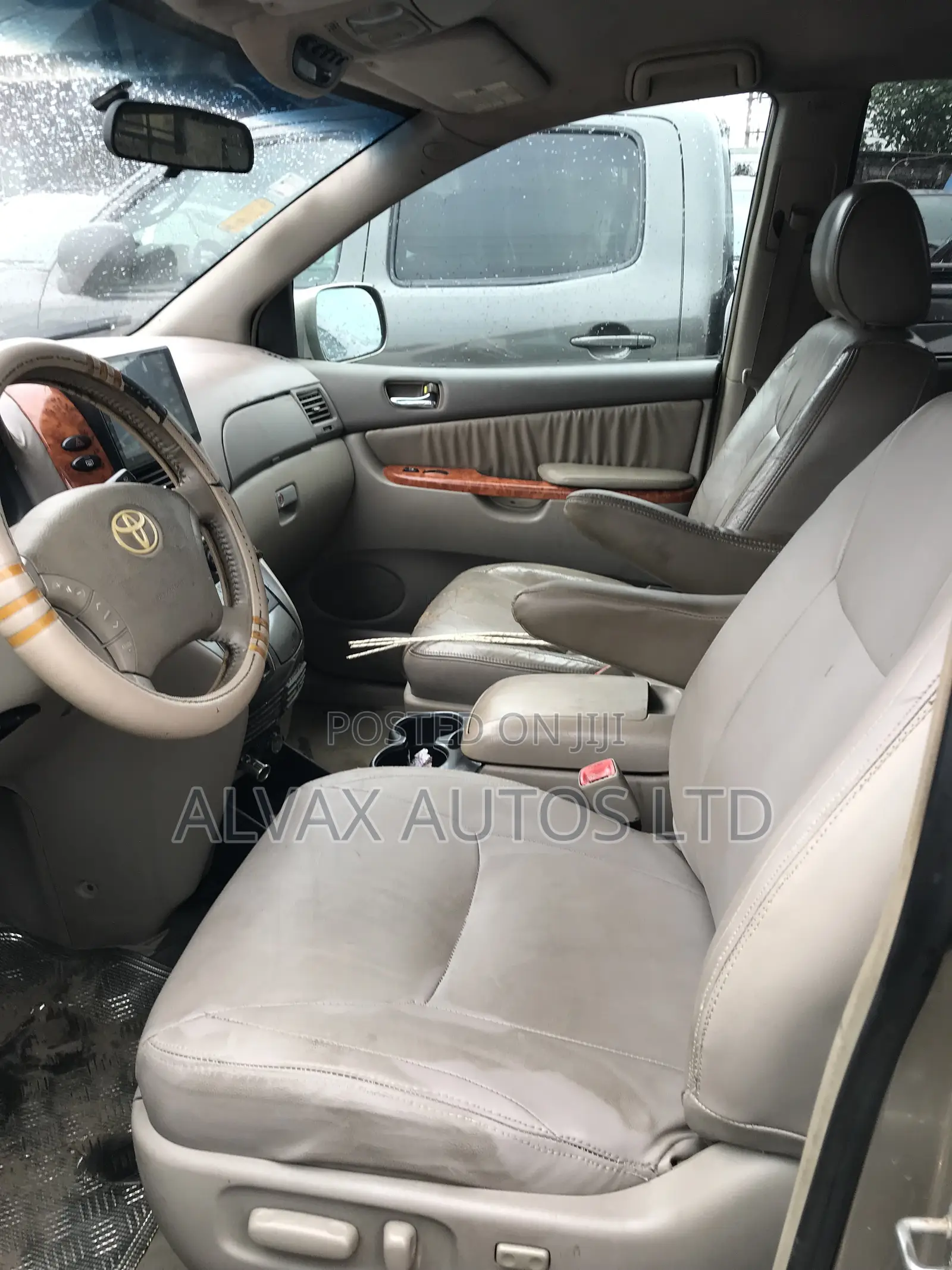 Toyota Sienna 2007 Gold