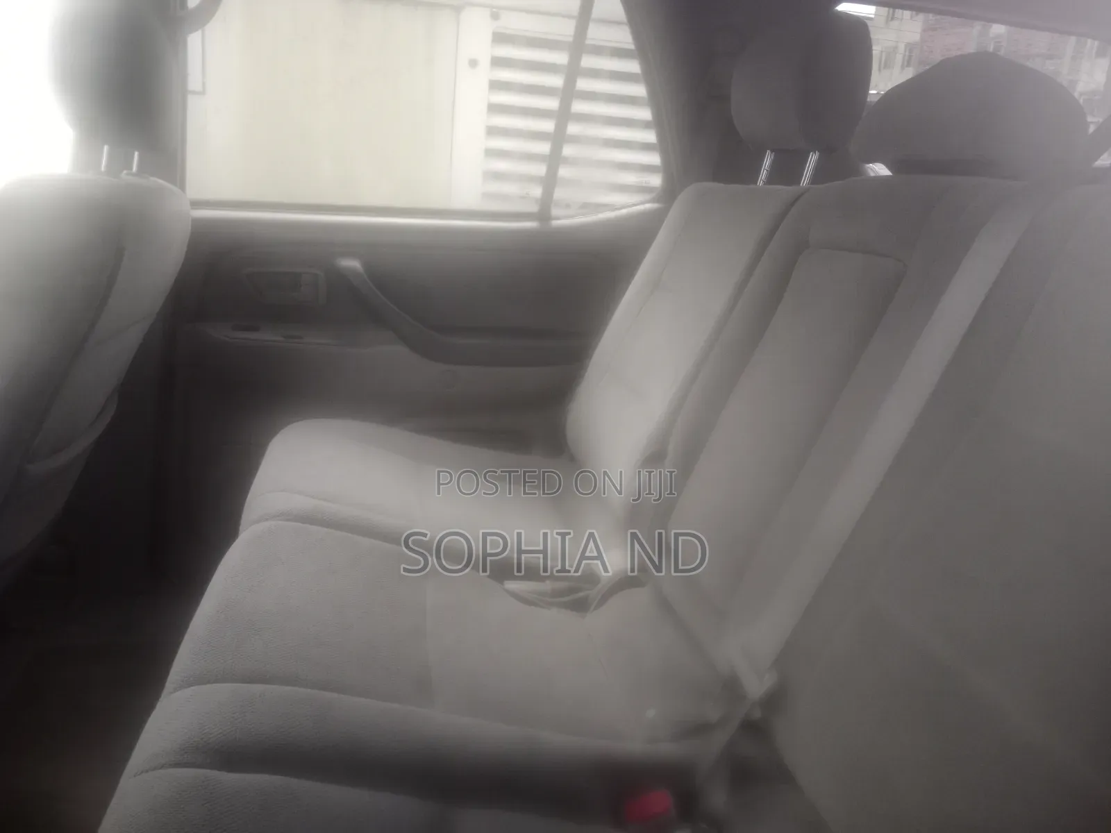 Toyota Sequoia 2005 Silver