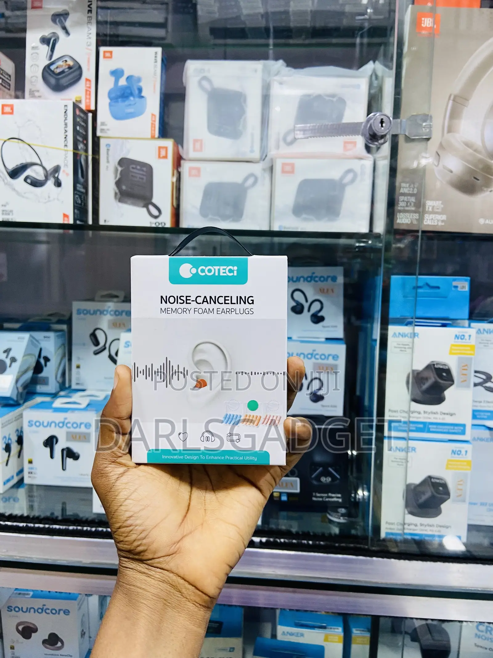 COTECi Noise Cancelling Memory Foam Earplugs for Sleep and Travel