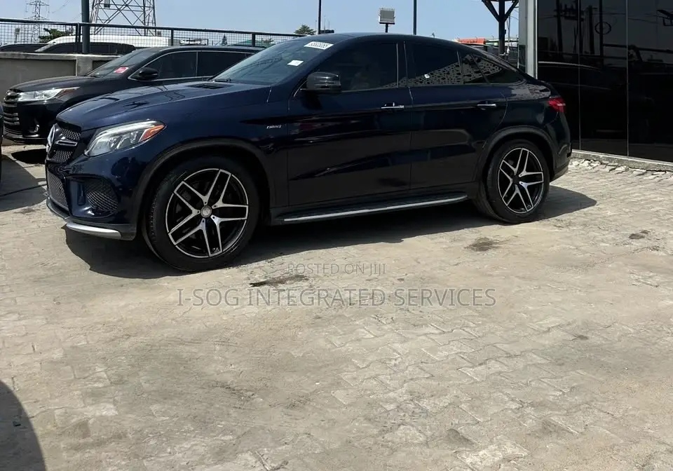 Mercedes-Benz GLE-Class 2016 Blue