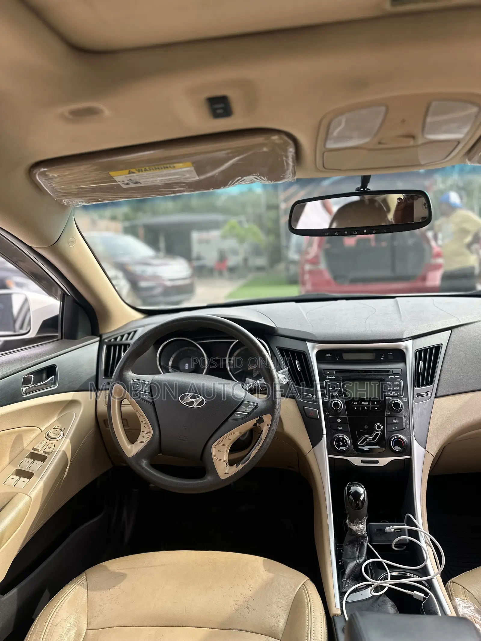 Hyundai Sonata Limited Sedan FWD (2.4L 4cyl 5A) 2010 White