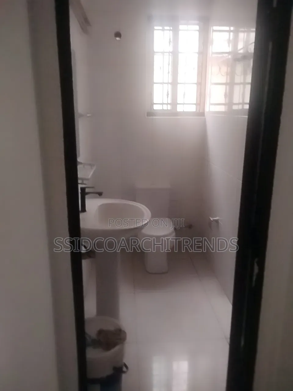 2bdrm Apartment in Gated Community, Ikate for rent