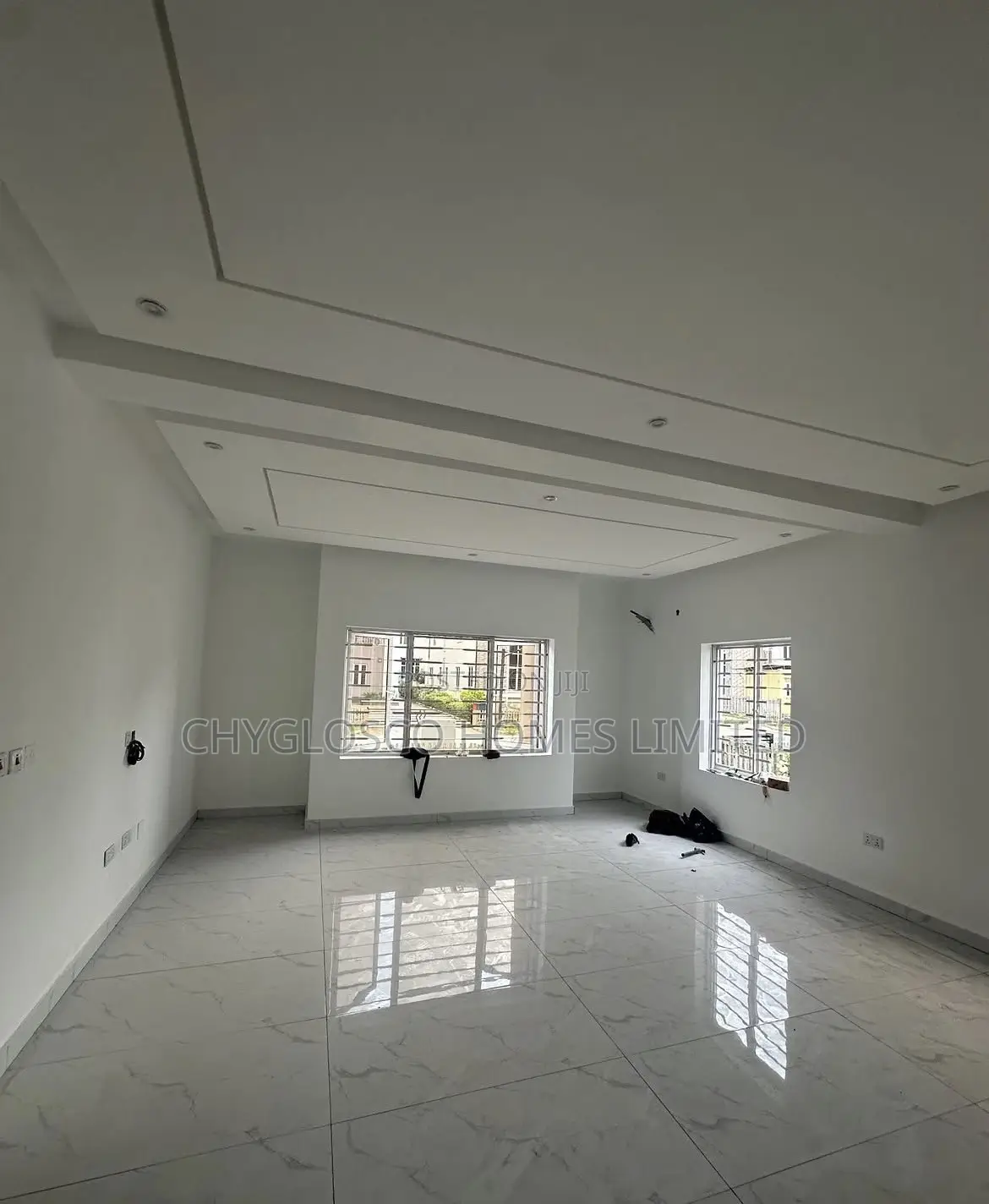 4bdrm Duplex in Reef Court Estate, New Layout for sale