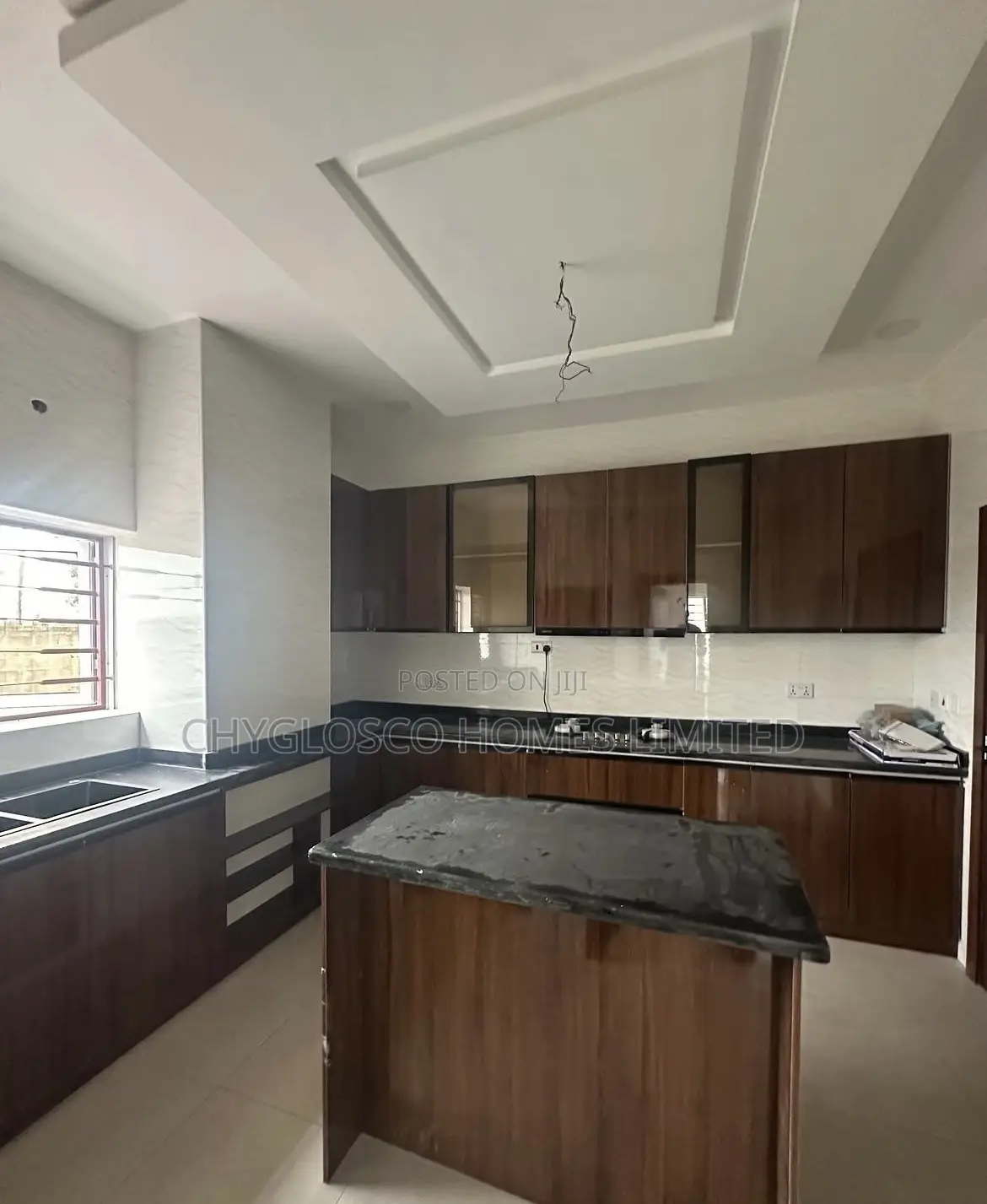 4bdrm Duplex in Reef Court Estate, New Layout for sale