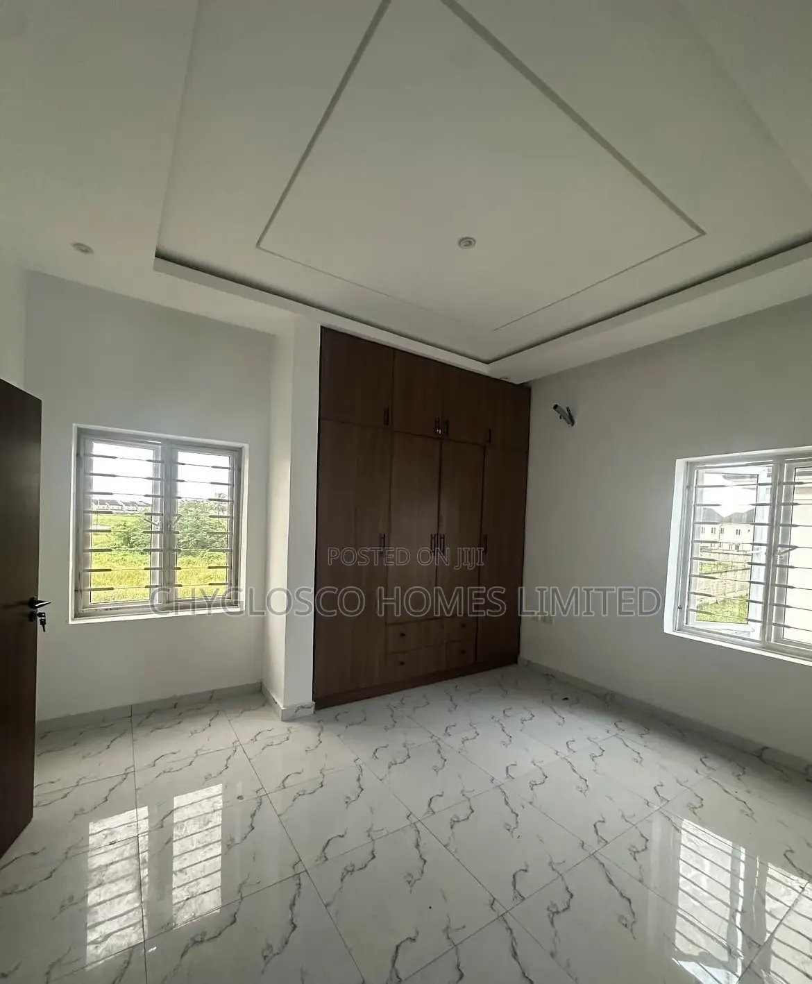 4bdrm Duplex in Reef Court Estate, New Layout for sale