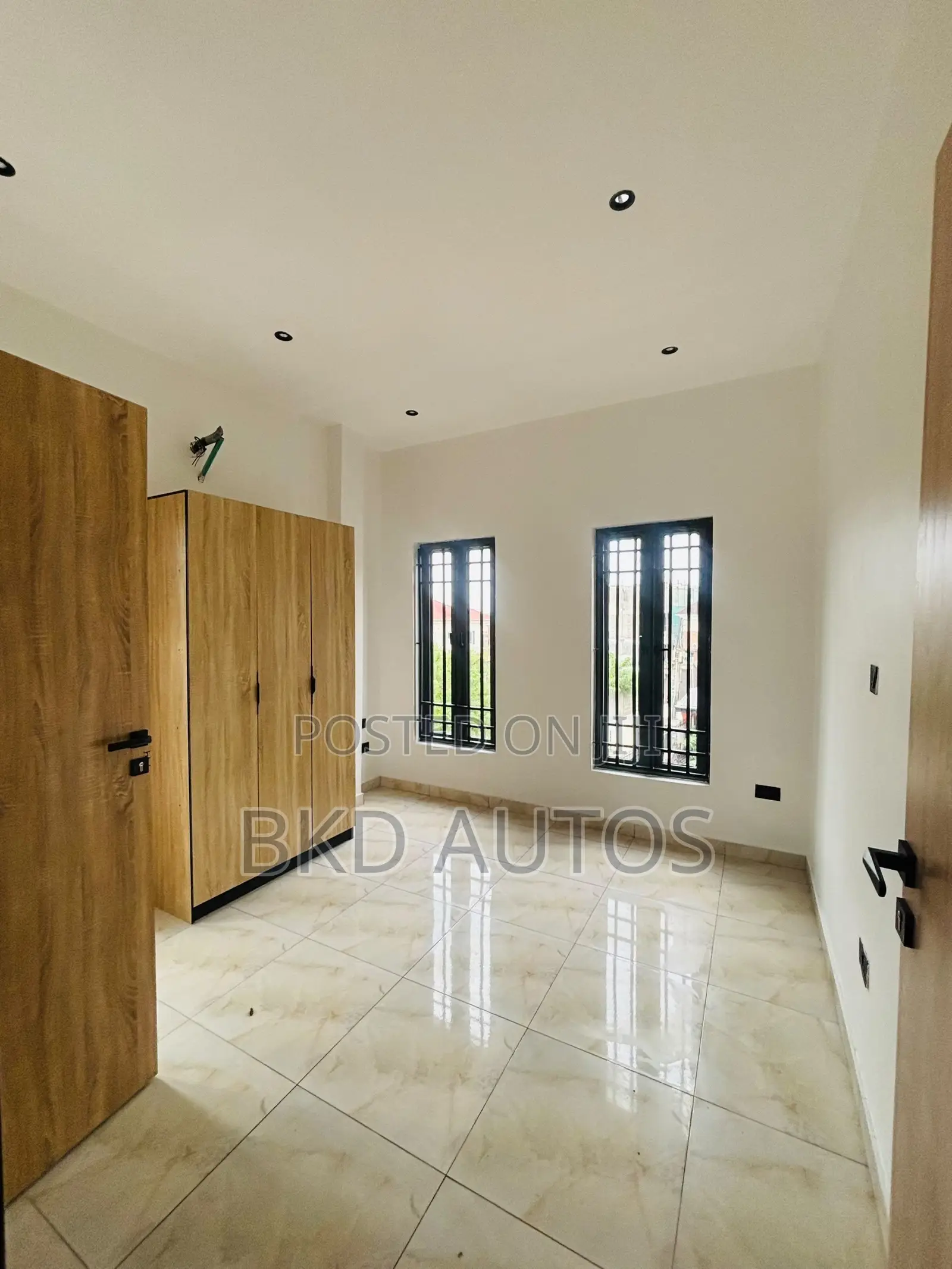 2bdrm Apartment in Isheri North for sale
