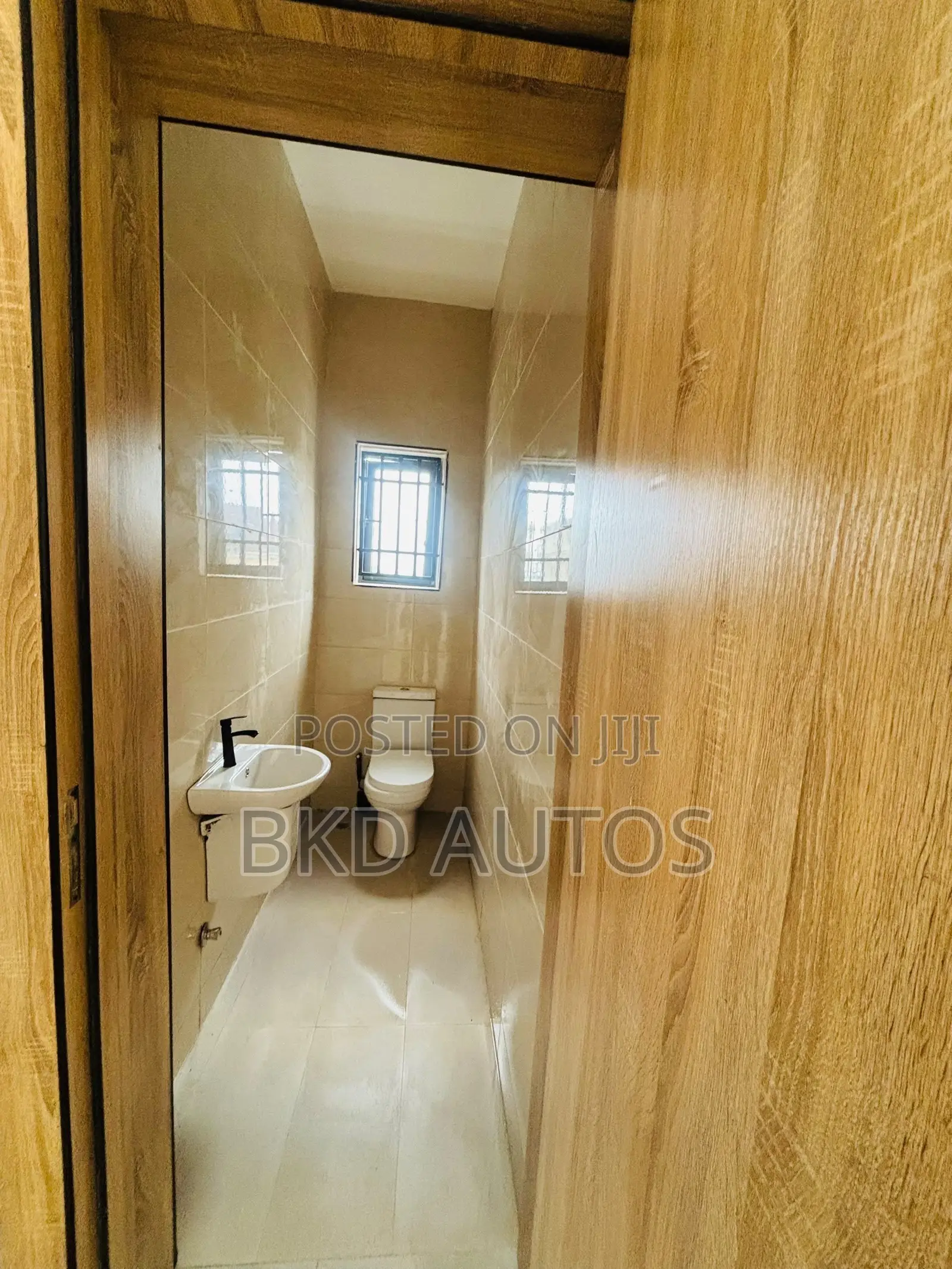 2bdrm Apartment in Isheri North for sale