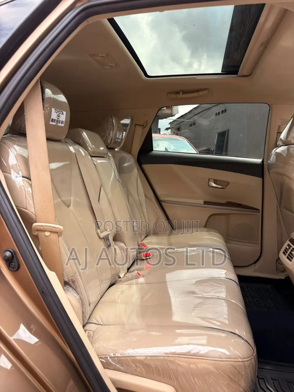 Toyota Venza 2010 Brown