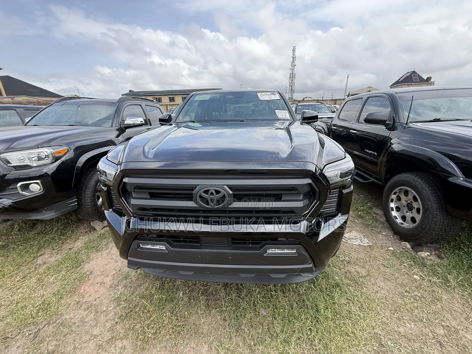 Toyota Tacoma TRD Sport Double Cab 4WD 5.0 ft. SB (Automatic) 2025