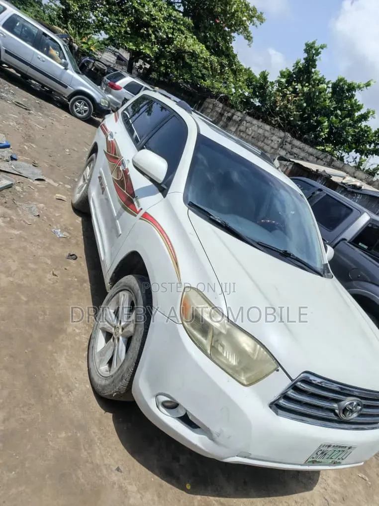 Toyota Highlander 2010 White