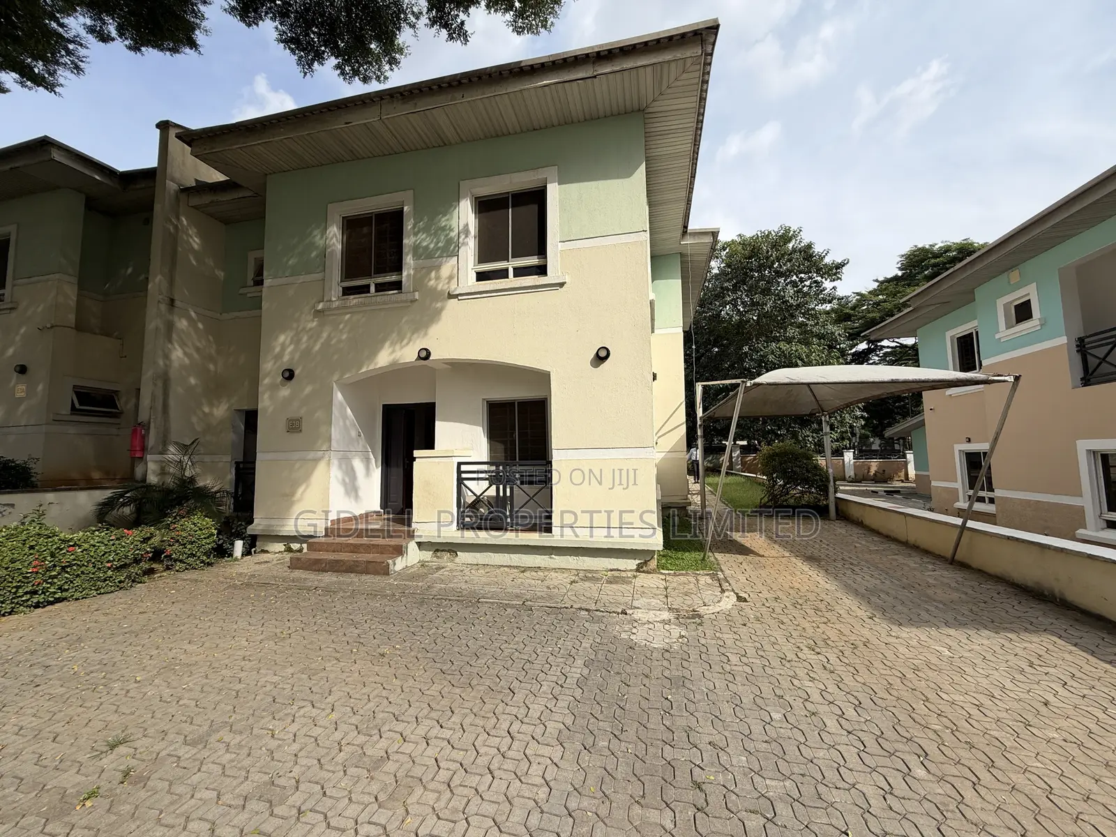 4bdrm Duplex in Wuse 2 for rent