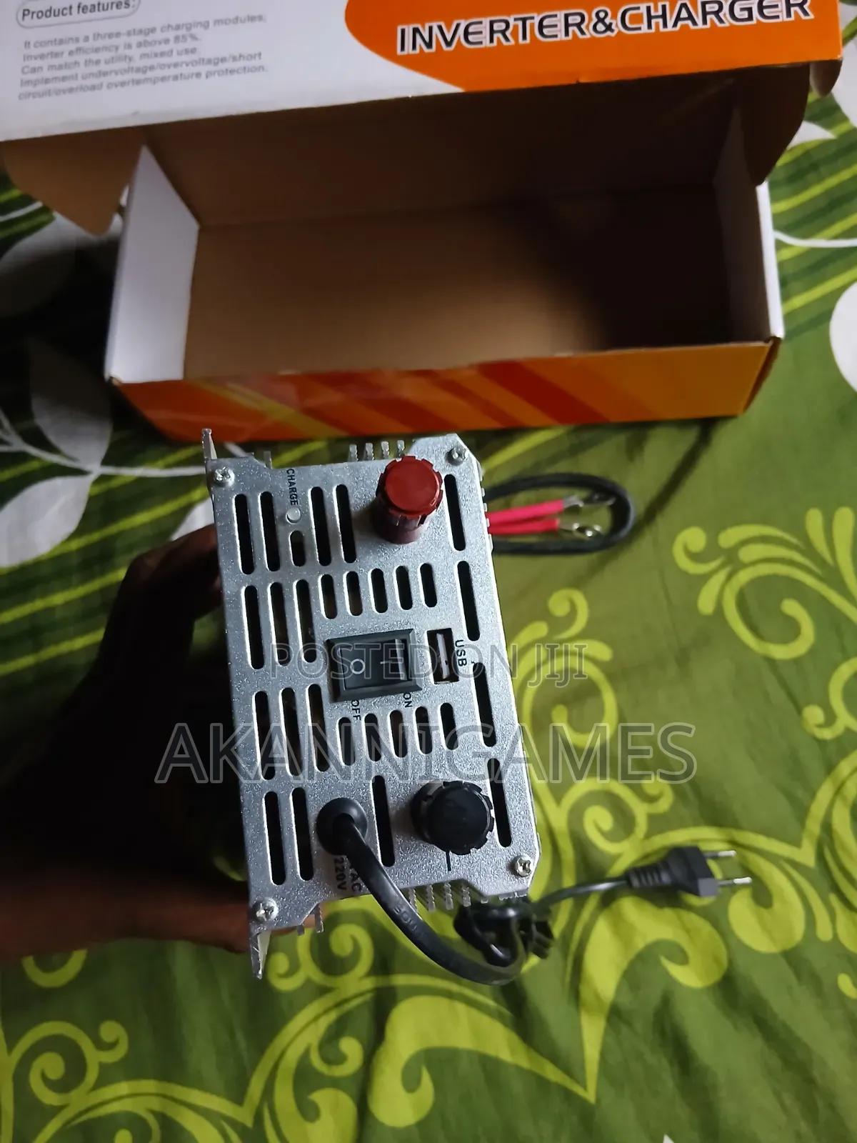 Sachet 2000W 12V Inverter With Charger, Used for 1 Months And 2 Weeks