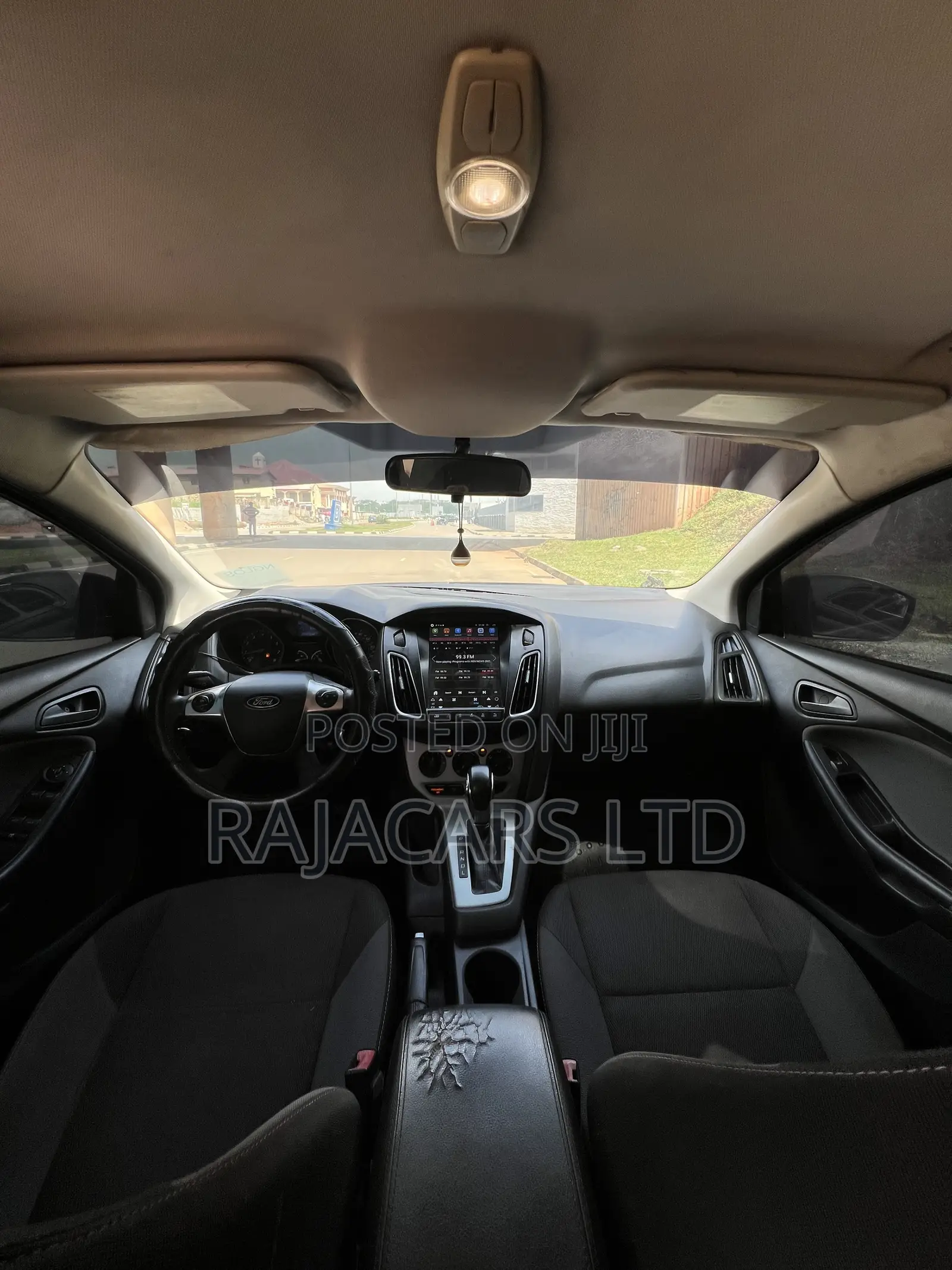 Ford Focus SE 2011 Black