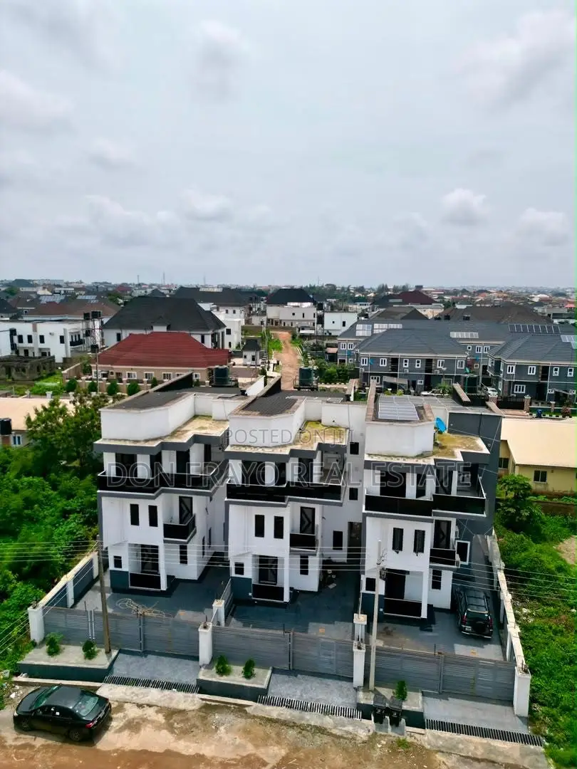 4bdrm Duplex in Carlton Gate Estate, Akobo for sale