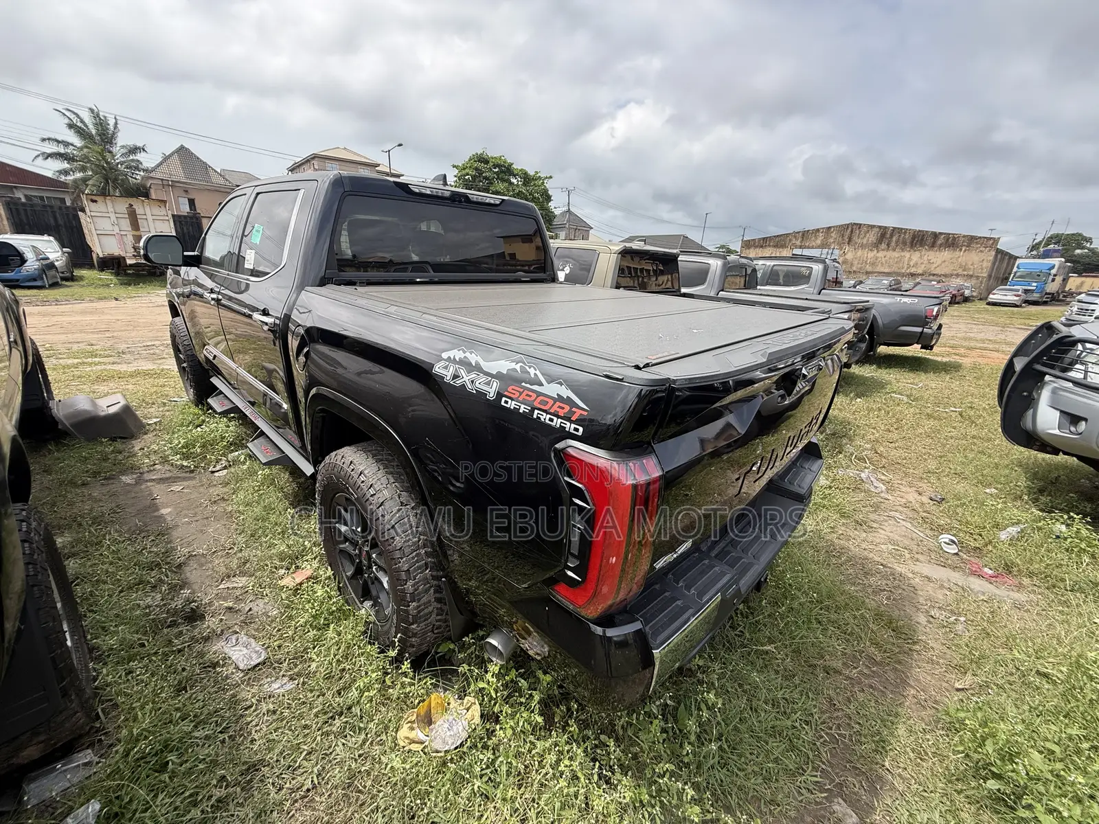 Toyota Tundra Platinum CrewMax 6.5' Bed 2023 Black