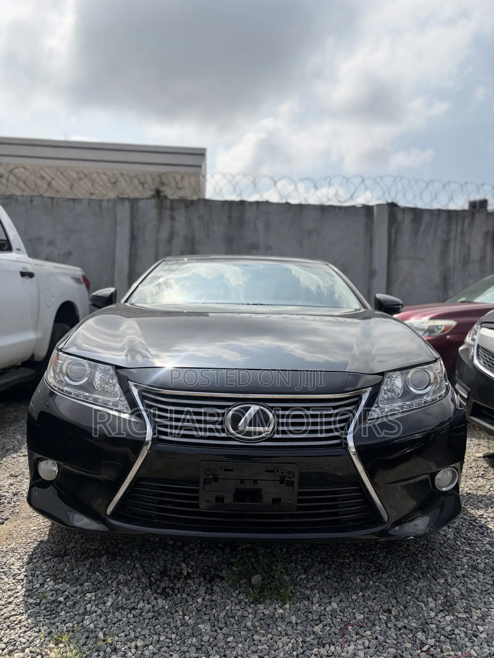 Lexus ES 350 FWD 2013 Black