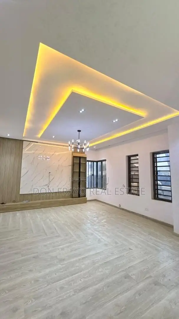 4bdrm Duplex in Carlton Gate Estate, Akobo for sale