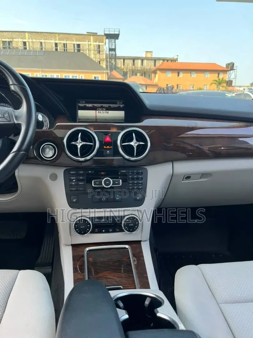 Mercedes-Benz GLK-Class 350 4MATIC 2014 Silver
