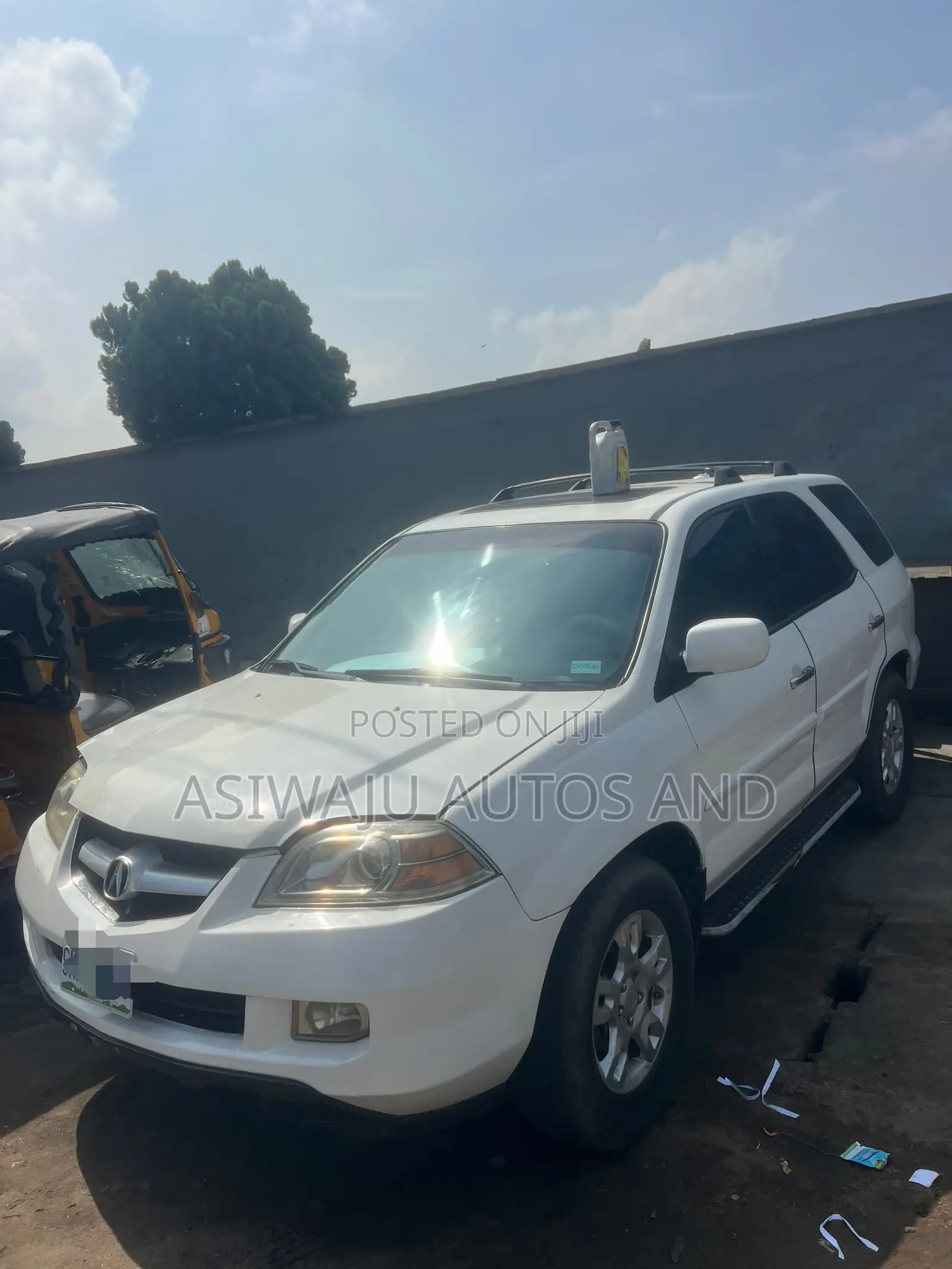 Acura MDX Premium 4dr SUV AWD (3.5L 6cyl 5A) 2005 White