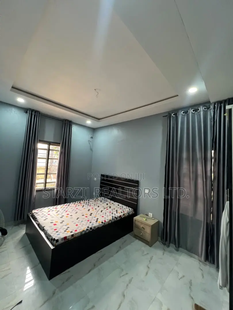 4bdrm Duplex in Karsana, Dape for sale