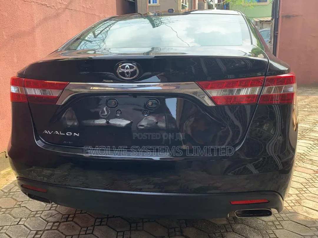 Toyota Avalon Limited 4dr Sedan (3.5L 6cyl 6A) 2015 Black