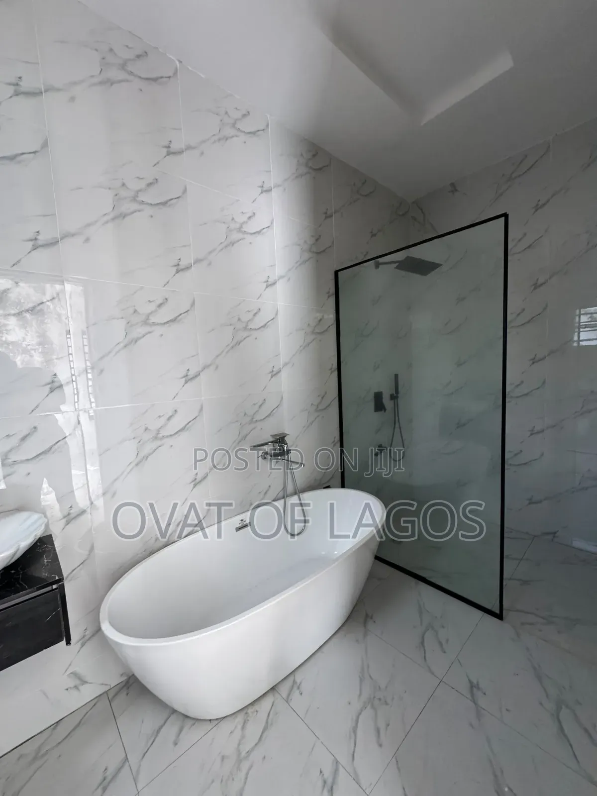 4bdrm Duplex in Lekki Expressway for rent