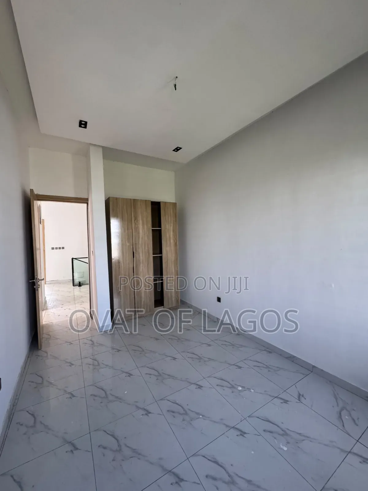 4bdrm Duplex in Lekki Expressway for rent
