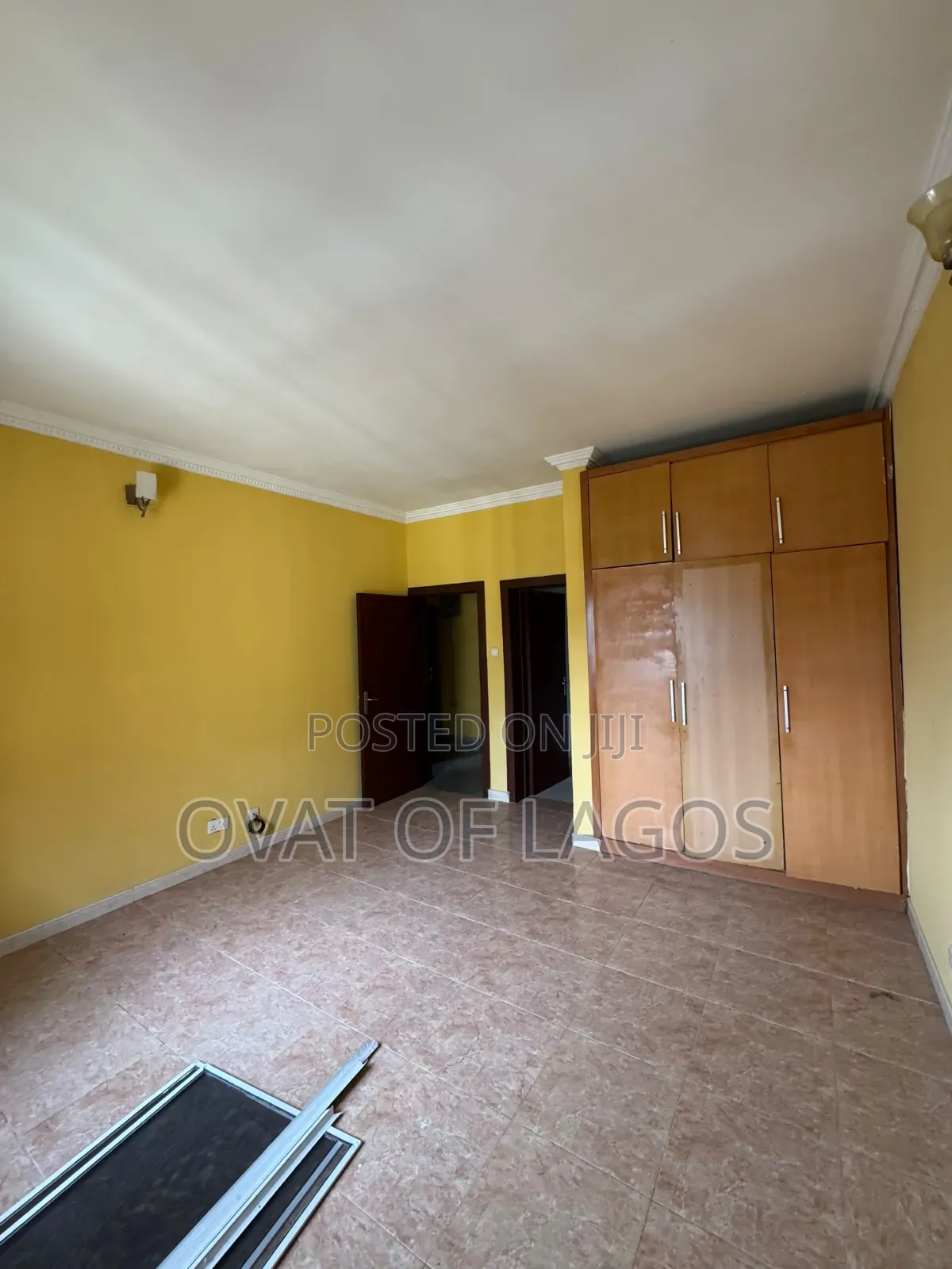 3bdrm Apartment in Lekki Phase 1 for rent